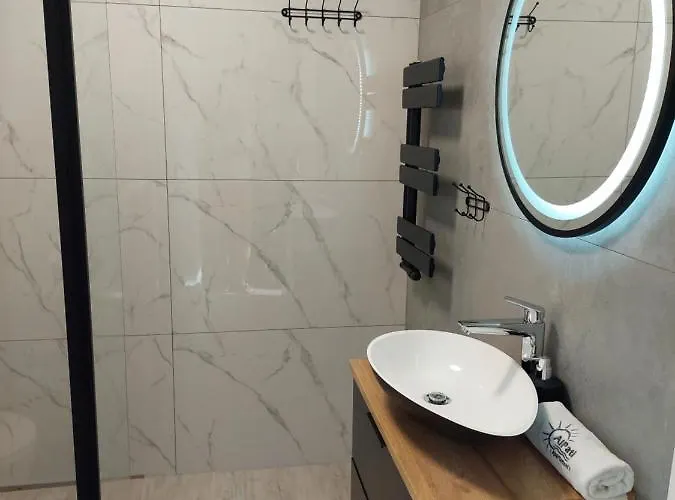 Alpati بيت للعطل Jastrzębia Góra